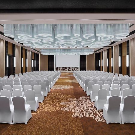 Sheraton Beijing Lize Hotel Pequim Exterior foto