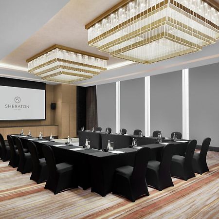 Sheraton Beijing Lize Hotel Pequim Exterior foto