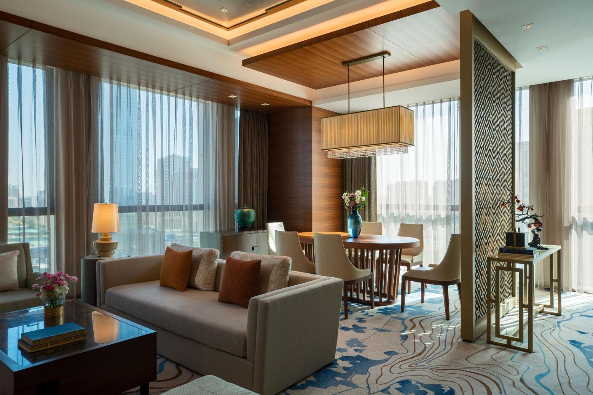 Sheraton Beijing Lize Hotel Pequim Exterior foto